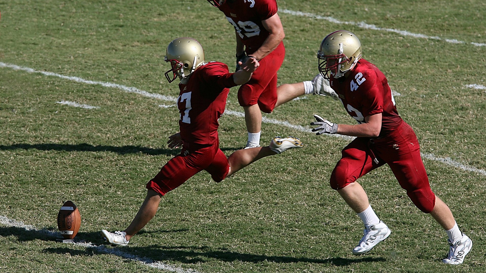 开yun体育-法甲球队利用GPS路径映射系统提高防守协同成功率
