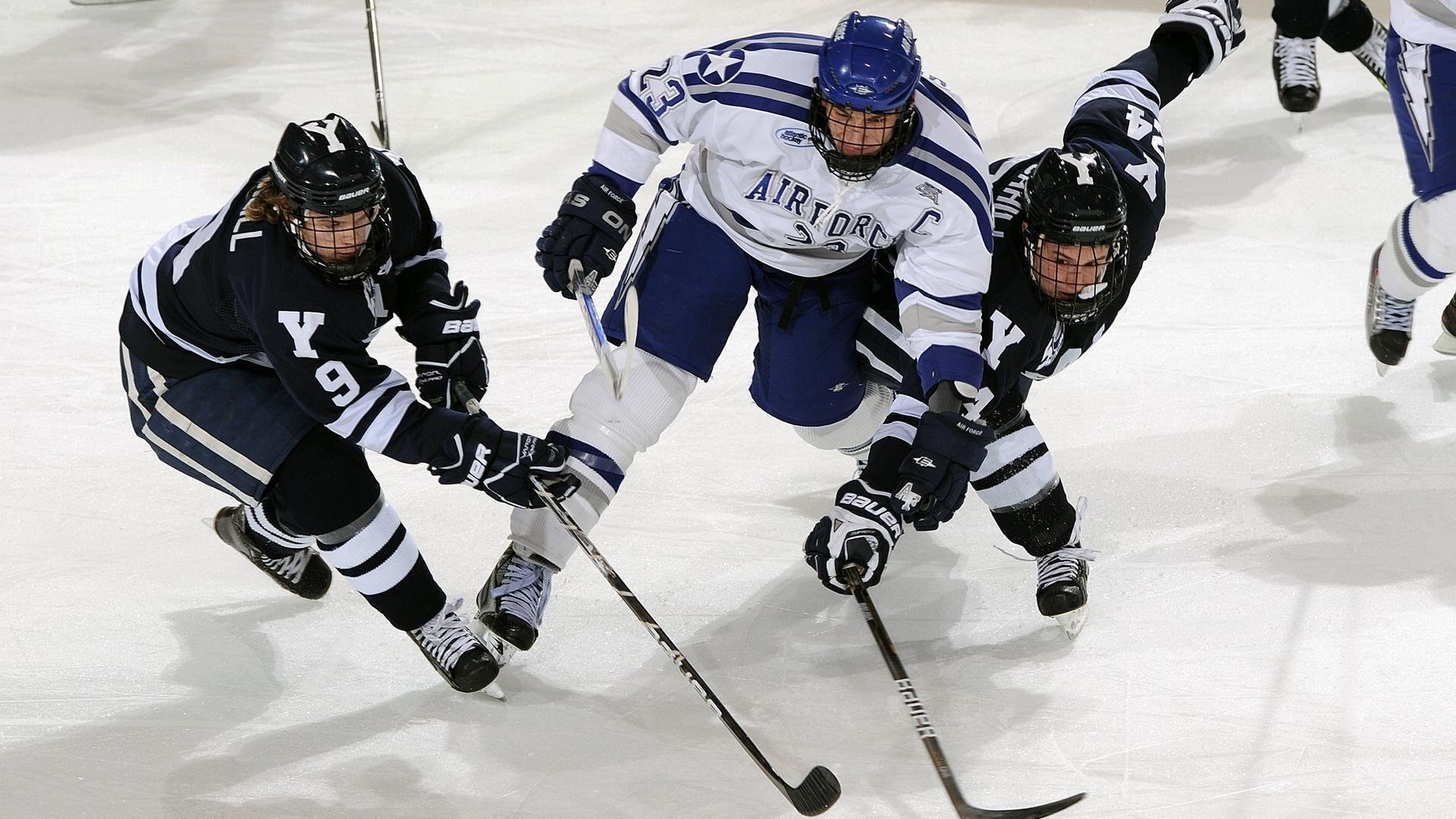 kering.com-季后赛“逆转天团”大盘点,逆境逆袭精彩纷呈!