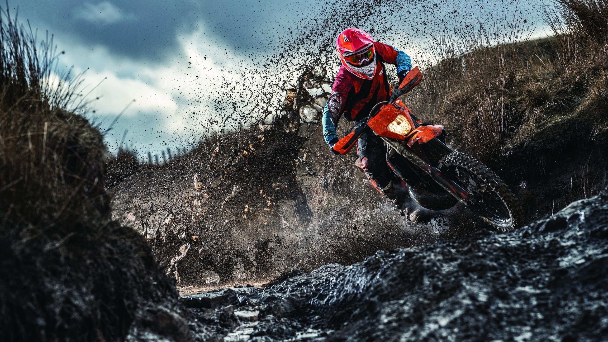 开云平台-欧冠出线形势复杂，巴萨3-3与布鲁日战平，未能锁定晋级，欧冠巴萨视频